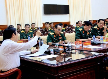 Chủ tịch nước Trương Tấn Sang làm việc với Bộ tư lệnh Quân khu 9