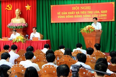 Bộ trưởng Bộ NN&PTNT Cao Đức Phát phát biểu tại hội nghị