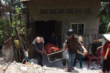 Xác chết bà Mai tại hiện trườn