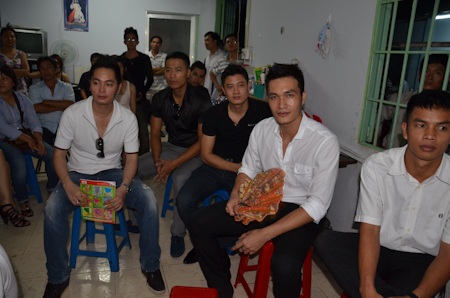 Nam Cường đến với thiếu nhi nhân ngày 1/6 - 4 Nam Cường đến với thiếu nhi nhân ngày 1/6 - 4