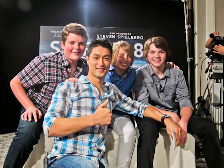 Johnny Trí Nguyễn gặp gỡ đạo diễn Nhiệm vụ bất khả thi - 4 Johnny Trí Nguyễn gặp gỡ đạo diễn Nhiệm vụ bất khả thi - 4