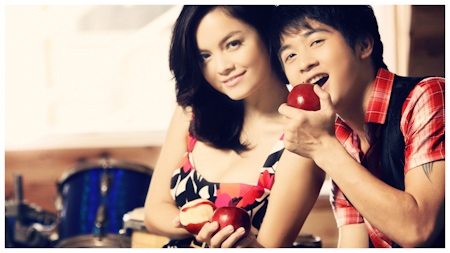 Phi Trường - Phạm Quỳnh Anh: Tình yêu không trọn vẹn - 1 Phi Trường - Phạm Quỳnh Anh: Tình yêu không trọn vẹn - 1