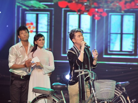 Sôi động gala Album Vàng - 11 Sôi động gala Album Vàng - 11