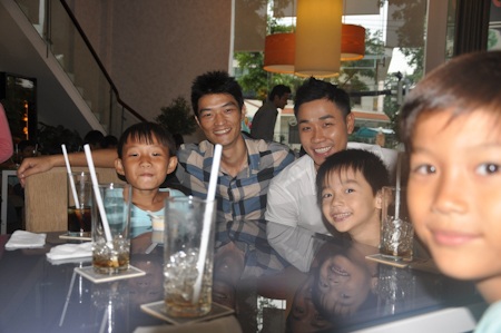 Chung Thục Quyên "ghi điểm" với gia đình người yêu - 5