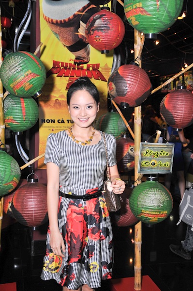 Ngô Thanh Vân dẫn học trò đi xem phim - 8 Ngô Thanh Vân dẫn học trò đi xem phim - 8