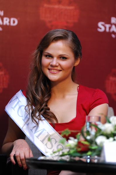 Hoa hậu Nga rạng ngời tại Việt Nam - 6 Hoa hậu Nga rạng ngời tại Việt Nam - 6