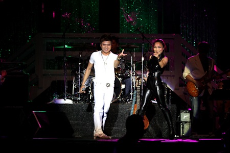 Hồng Ngọc làm "tour" liveshow trên đất Mỹ - 2