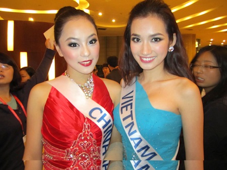 Trúc Diễm rạng rỡ trong trang phục truyền thống - 14 Trúc Diễm rạng rỡ trong trang phục truyền thống - 14