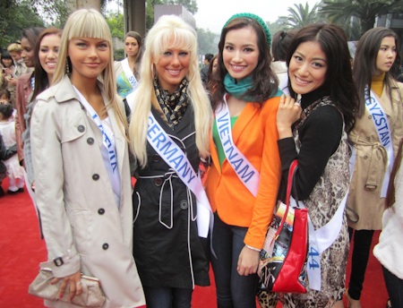 Trúc Diễm rạng rỡ trong trang phục truyền thống - 6 Trúc Diễm rạng rỡ trong trang phục truyền thống - 6