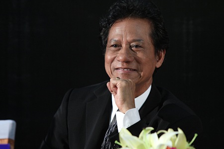 Bị buộc hủy show, Chế Linh nhập viện - 1