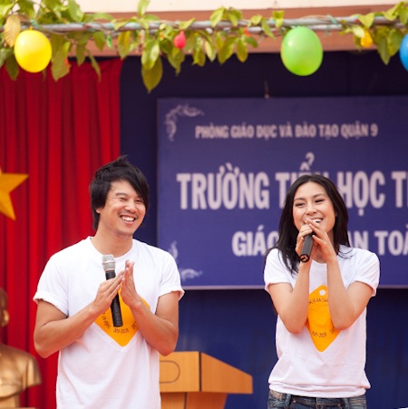 Kathy Uyên và Thanh Bùi hành động vì an toàn giao thông - 5