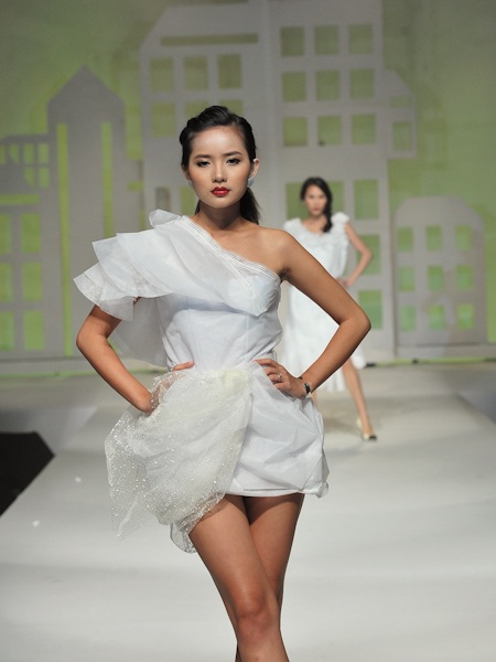 "Gái một con" Thùy Lâm đẹp mặn mà - 9 "Gái một con" Thùy Lâm đẹp mặn mà - 9