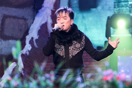 Đàm Vĩnh Hưng "cực khổ" vì giáng sinh - 14 Đàm Vĩnh Hưng "cực khổ" vì giáng sinh - 14