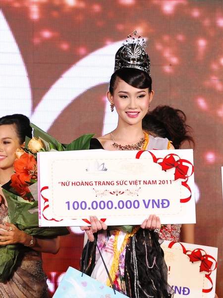Thanh Trúc lên ngôi Nữ hoàng trang sức - 22 Thanh Trúc lên ngôi Nữ hoàng trang sức - 22