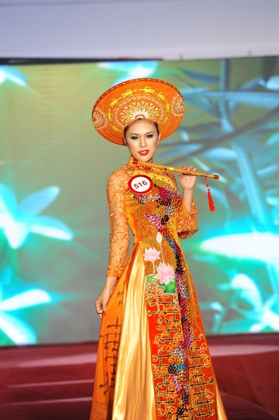 Thanh Trúc lên ngôi Nữ hoàng trang sức - 4 Thanh Trúc lên ngôi Nữ hoàng trang sức - 4