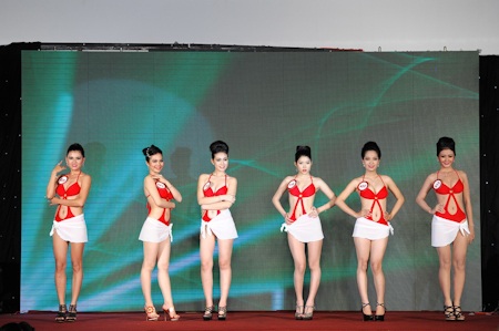 Thanh Trúc lên ngôi Nữ hoàng trang sức - 8 Thanh Trúc lên ngôi Nữ hoàng trang sức - 8