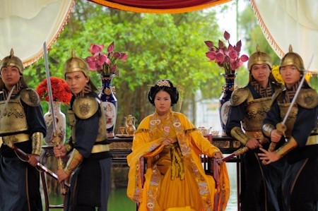 Hé lộ những hình ảnh mới về "Thiên mệnh Anh hùng" - 14 Hé lộ những hình ảnh mới về "Thiên mệnh Anh hùng" - 14