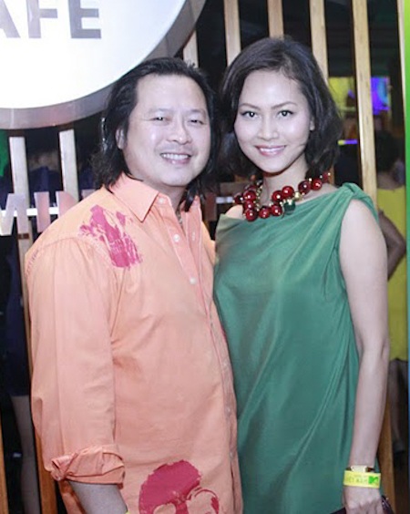 Vợ chồng Bình Minh tay trong tay hạnh phúc - 7