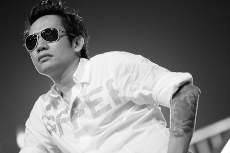 Duy Mạnh: “Vợ tôi cam chịu, nhẫn nhục” - 4 Duy Mạnh: “Vợ tôi cam chịu, nhẫn nhục” - 4