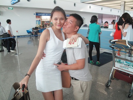 Người đẹp Ngọc Trinh đã tới Mỹ - 2 Người đẹp Ngọc Trinh đã tới Mỹ - 2