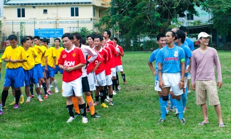 Hoàng Bách đổi nghề làm... Huấn luyện viên - 18