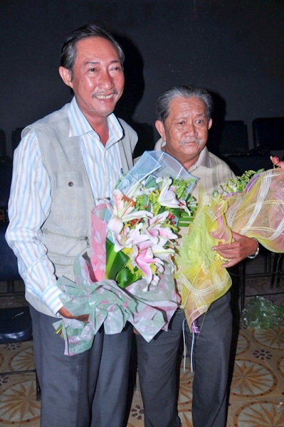 Nghệ sĩ dâng hương ngày giỗ tổ - 18