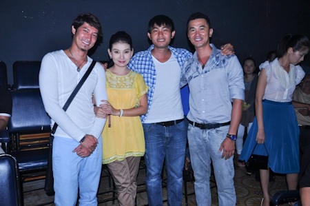 Nghệ sĩ dâng hương ngày giỗ tổ - 23