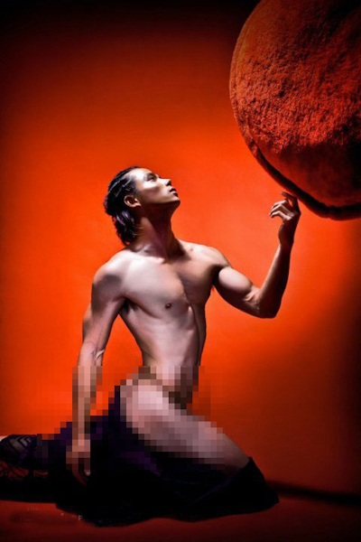 Showbiz Việt: Ngày càng nhiều “trò lố” - 1