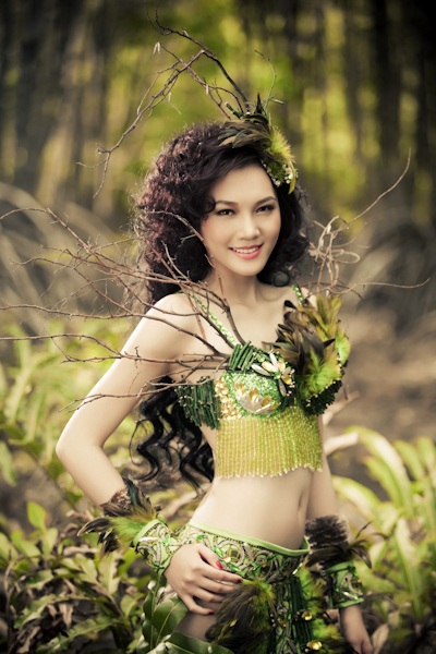 Ngọc Thạch dự thi Hoa hậu Trái đất 2011 - 1 Ngọc Thạch dự thi Hoa hậu Trái đất 2011 - 1