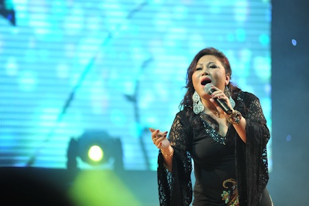 Minh Thuận gây sốc với đầu trọc - 17