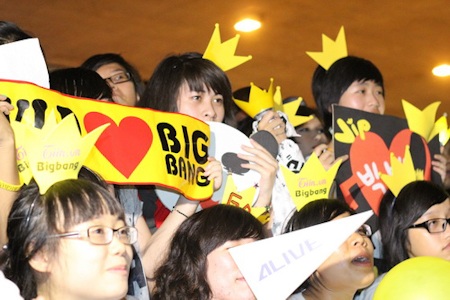 Fan Việt làm nhóm Big Bang “sợ hết hồn”