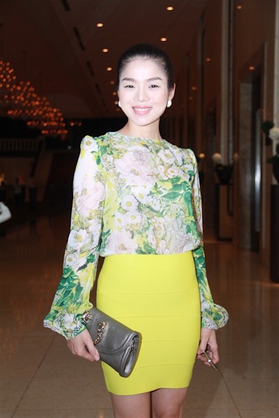 Lệ Quyên, Hà Hồ chung vui cùng Mr Đàm