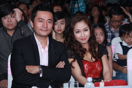 Lệ Quyên, Hà Hồ chung vui cùng Mr Đàm