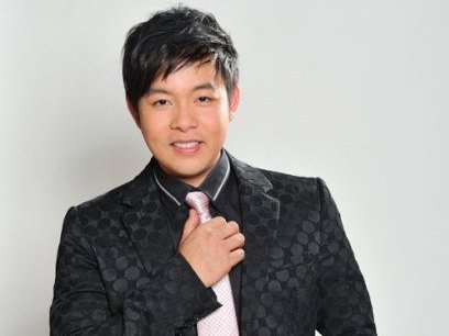 Quang Lê lần đầu tiên ra mắt album tại Việt Nam - 1 Quang Lê lần đầu tiên ra mắt album tại Việt Nam