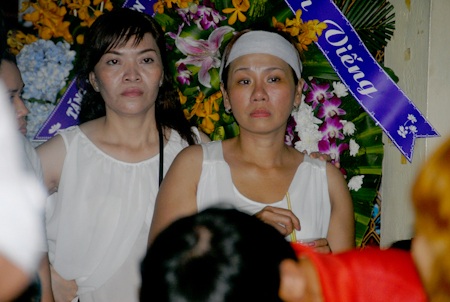 Bạn bè tới đưa tiễn lần cuối nghệ sĩ Tuấn Sang - 9 Bạn bè tới đưa tiễn lần cuối nghệ sĩ Tuấn Sang