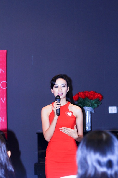 Hoa hậu Ngọc Diễm chung tay phòng chống ung thư vú - 6 Ngọc Diễm chia sẻ sự cảm thông của cô dành cho những phụ nữ bất hạnh bị ung thư