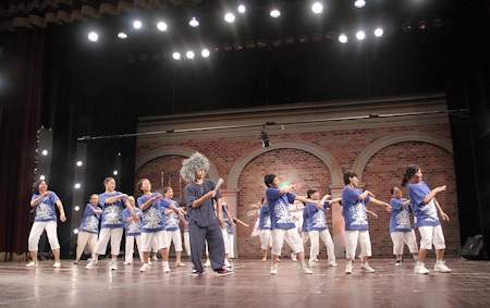 Thử thách cùng bước nhảy hứa hẹn sẽ gây “sốt” - 2 Thử thách cùng bước nhảy