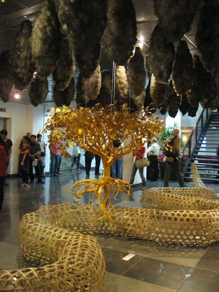 Trở về ký ức tuổi thơ với triển lãm sắp đặt - 6 Một số hình ảnh trong triển lãm