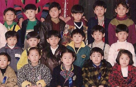 Ngắm ảnh thời bé cực đáng yêu của Kim Jae Joong - 9 Kim Jae Joong và bạn cùng lớp năm 1992
