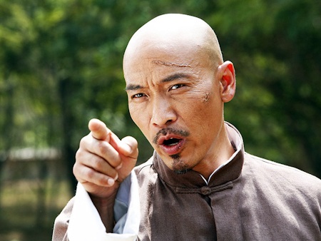 Dustin có “đối thủ” là ngôi sao từ Hollywood - 2 Roger Yuan