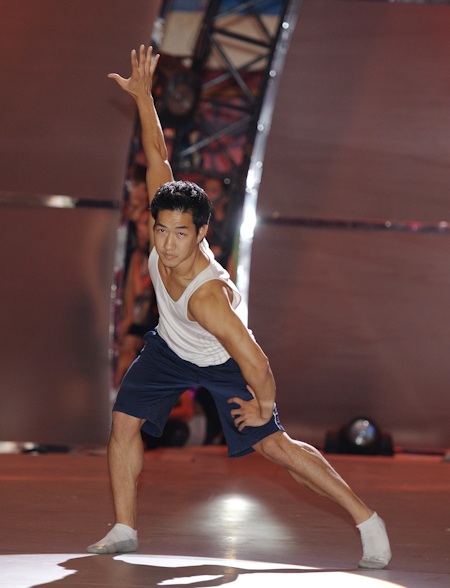 Ngôi sao thế giới trên sân tập Việt Nam - 5 Alex Wong