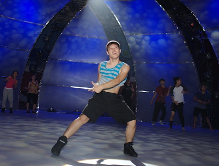 Ngôi sao thế giới trên sân tập Việt Nam - 11 Đoàn Trung Hiếu