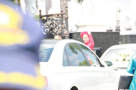 Xe đã về đến biệt thự của cặp vợ chồng son tại quận 2 - TPHCM