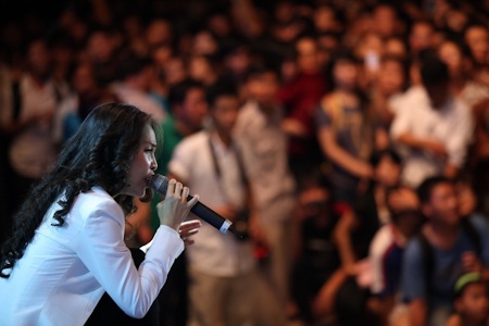 Phần trình diễn của Hiền Thục trong đêm 2/12