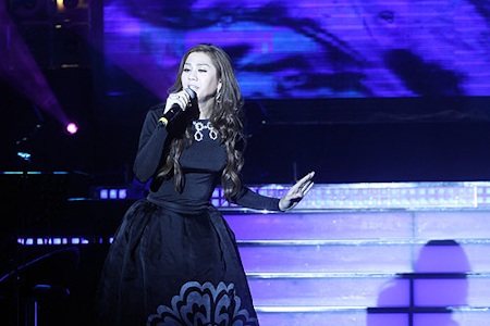 Khanh Chi Lâm vẫn chưa hoàn thiện việc chuyển giới - 7 Một số hình ảnh Khanh Chi Lâm trong buổi họp báo ngày 12/12