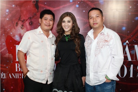 Khanh Chi Lâm vẫn chưa hoàn thiện việc chuyển giới - 12 Ông bầu Phước Sang và Quang Huy