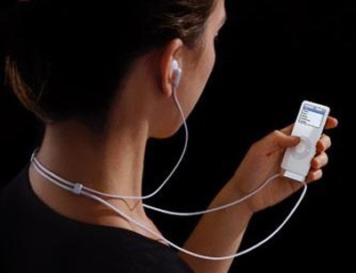 Nghe nhạc ở Việt Nam vẫn phần lớn là... miễn phí