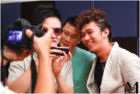 Hoàng Bách, Hà Anh Tuấn, Lê Hiếu hát mừng xuân  - 4