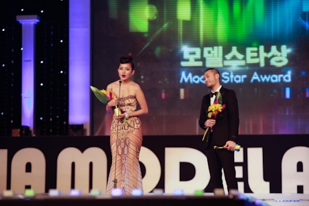 Như Thảo, Dzoãn Tuấn nhận giải tại Hàn Quốc - 11