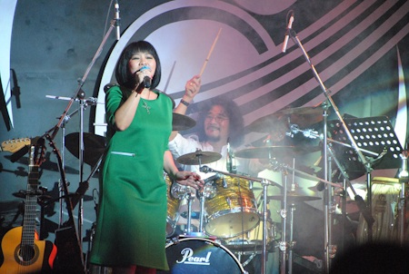 Quang Dũng chung vui cùng Nhạc sĩ Lê Quang - 11 Quang Dũng chung vui cùng Nhạc sĩ Lê Quang - 11